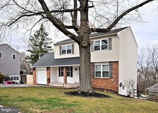 31 Iroquois Dr, Royersford, PA 19468