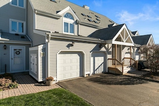 560 Silver Sands Rd Unit 403, East Haven, CT 06512