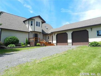 8391 Centerport Rd, Port Byron, NY 13140