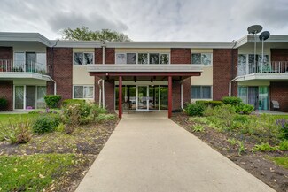 127 N Wolf Rd Unit 63A, Wheeling, IL 60090