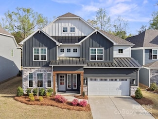 4412 Foxview Ct, Charlotte, NC 28270