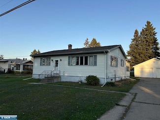 202 16th Ave W, Eveleth, MN 55734
