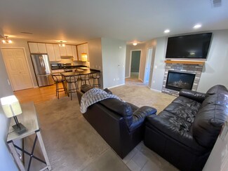 W169S7647 Gregory Dr Unit B, Muskego, WI 53150