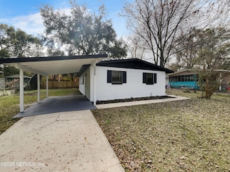 6828 Tinkerbell Ln, Jacksonville, FL 32210