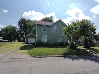 113 Chapel St, Sherrill, NY 13461