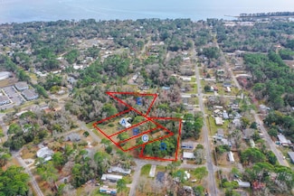 234 Timothy Simmons, Apalachicola, FL 32320
