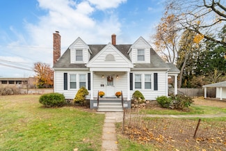 264 Lake Ave, Bristol, CT 06010