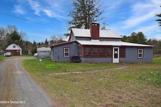 408 Reynolds Rd, Fort Edward, NY 12828