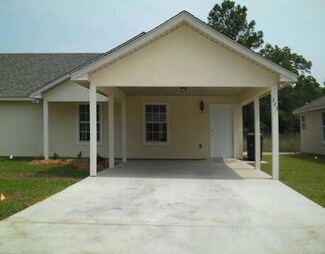 223 Avalon Villa Dr, Ponchatoula, LA 70454