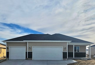 1271 Primrose Ln, Elko, NV 89801