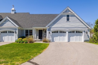 7 Stagecoach Cir Unit 7, Westborough, MA 01581