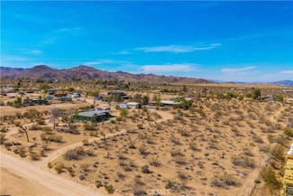 56011 Mira St, Yucca Valley, CA 92284