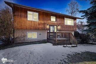 3309 Glenn Don Dr, Anchorage, AK 99504