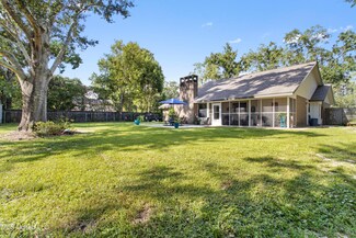 6605 Shore Dr, Ocean Springs, MS 39564