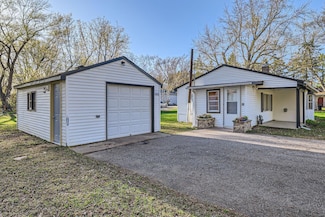 4481 Grace St, Saint Paul, MN 55110