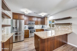 4808 W Shaw Butte Dr, Glendale, AZ 85304