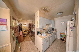 119 Pentonville Dr, Schertz, TX 78154