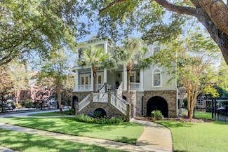 400 Bay Crossing Rd, Mount Pleasant, SC 29464