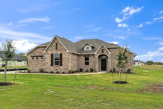 101 Court Side Dr, Snook, TX 77878