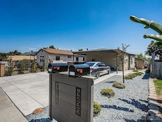 4235 Pepper Dr, San Diego, CA 92105