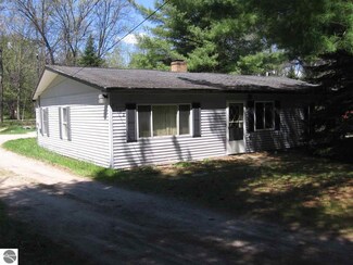 2152 Sanderson Rd, Prescott, MI 48756