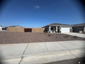 7558 E 35th St, Yuma, AZ 85365