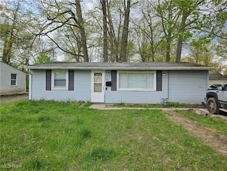 507 Oak Cir SW, Warren, OH 44485