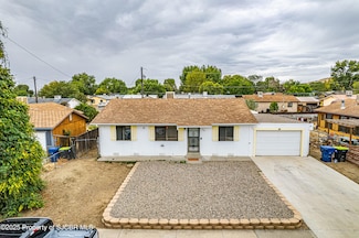 319 N Moore St, Bloomfield, NM 87413