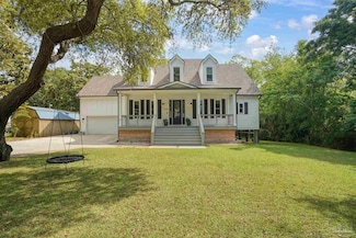 2008 Plantation Oaks Dr, Navarre, FL 32566