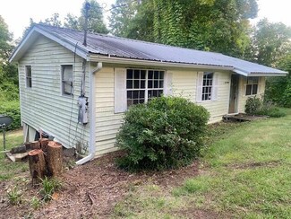 97 Trotter Dr, Jasper, AL 35503