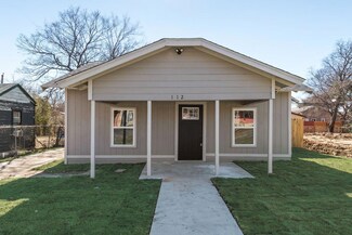 112 E Mason St, Fort Worth, TX 76110