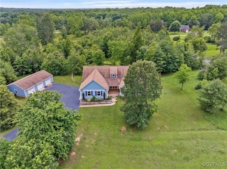 184 Green Pastures Dr, Maidens, VA 23102