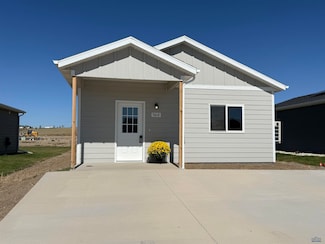 5618 Bridge Dr, Rapid City, SD 57703