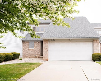 5431 Country Club Ln Unit 4B, Grand Blanc, MI 48439