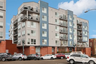 2818 Grand Ave Unit B209, Everett, WA 98201