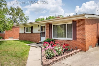8311 Gulley St, Taylor, MI 48180