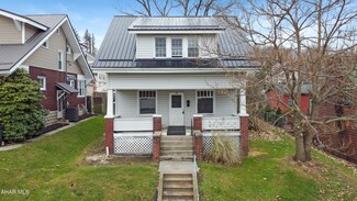 909 Park Ave, Windber, PA 15963