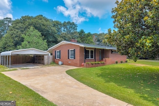 72 Cade St, Hartwell, GA 30643