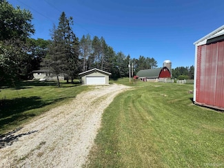 N102999 State Highway 41 Hwy, Daggett, MI 49821