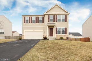 552 Garden Gate Dr, Stephens City, VA 22655