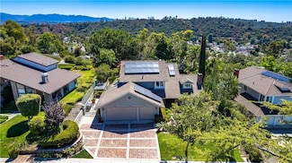 21702 Montbury Dr, Lake Forest, CA 92630