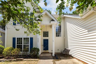 1324 Red Twig Rd, Apex, NC 27502