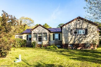 14695 S Eagle Valley Rd, Tyrone, PA 16686