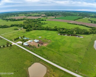 17522 E N Hwy, Sheldon, MO 64784