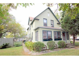 219 Center St, Rothsay, MN 56579