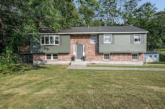 128 Old Westford Rd, Chelmsford, MA 01824