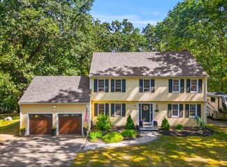 83 S Mill St, Hopkinton, MA 01748