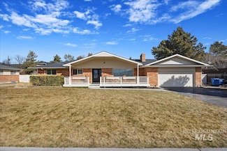 1425 Evergreen Dr, Twin Falls, ID 83301
