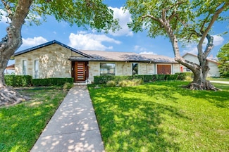3211 Brookhaven Club Dr, Dallas, TX 75234