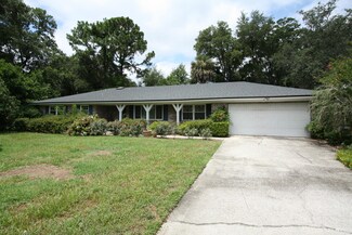 3818 Barkdale Ct, Jacksonville, FL 32277